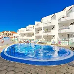Diamond Family Heated Pool Apartment