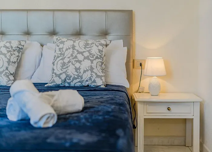 Diamond Family Heated Pool Апартаменты